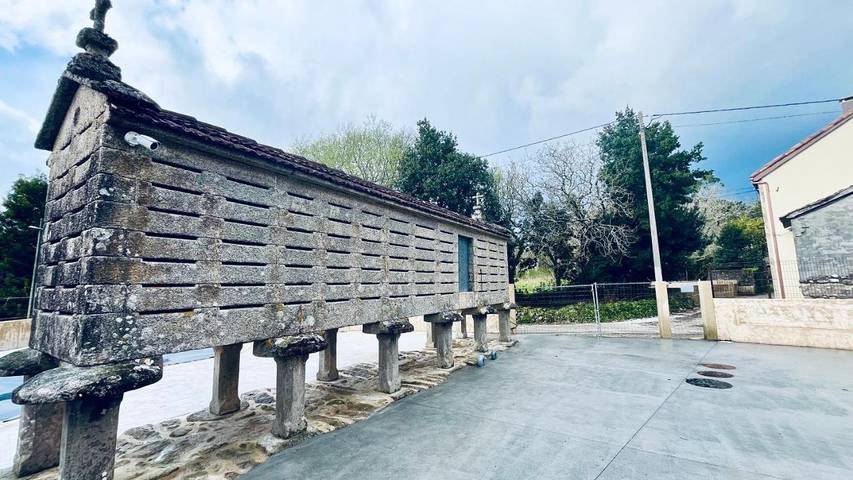 Location de vacances pour 3 personnes, avec piscine ainsi que vue et jardin à Carnota - 4