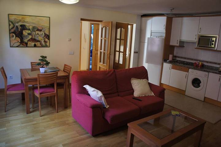 Apartamento de vacaciones para 4 personas, con jardín y balcón - 1