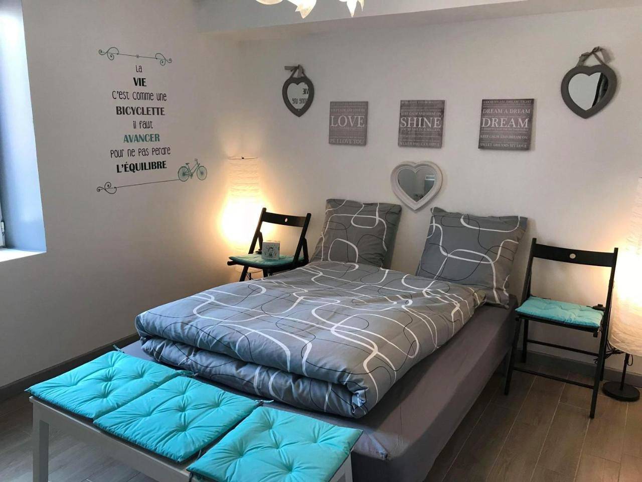Appartement entier, Apartment in Rogny-les-Sept-Écluses, Région d'Auxerre