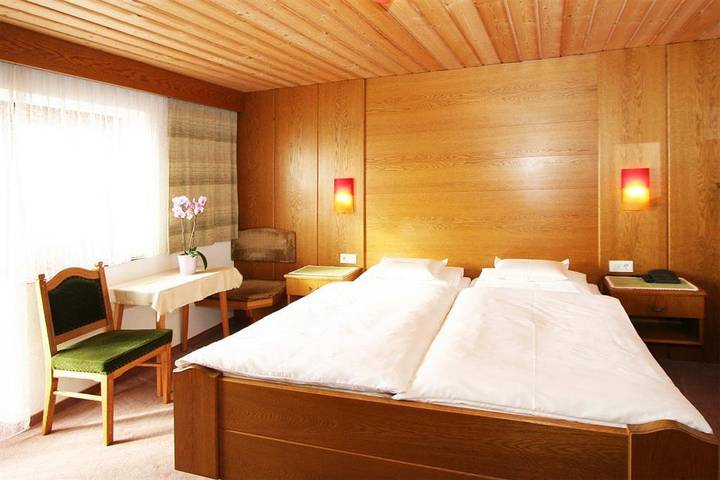 Doppelzimmer in Sölden (Österreich), Ötztal
