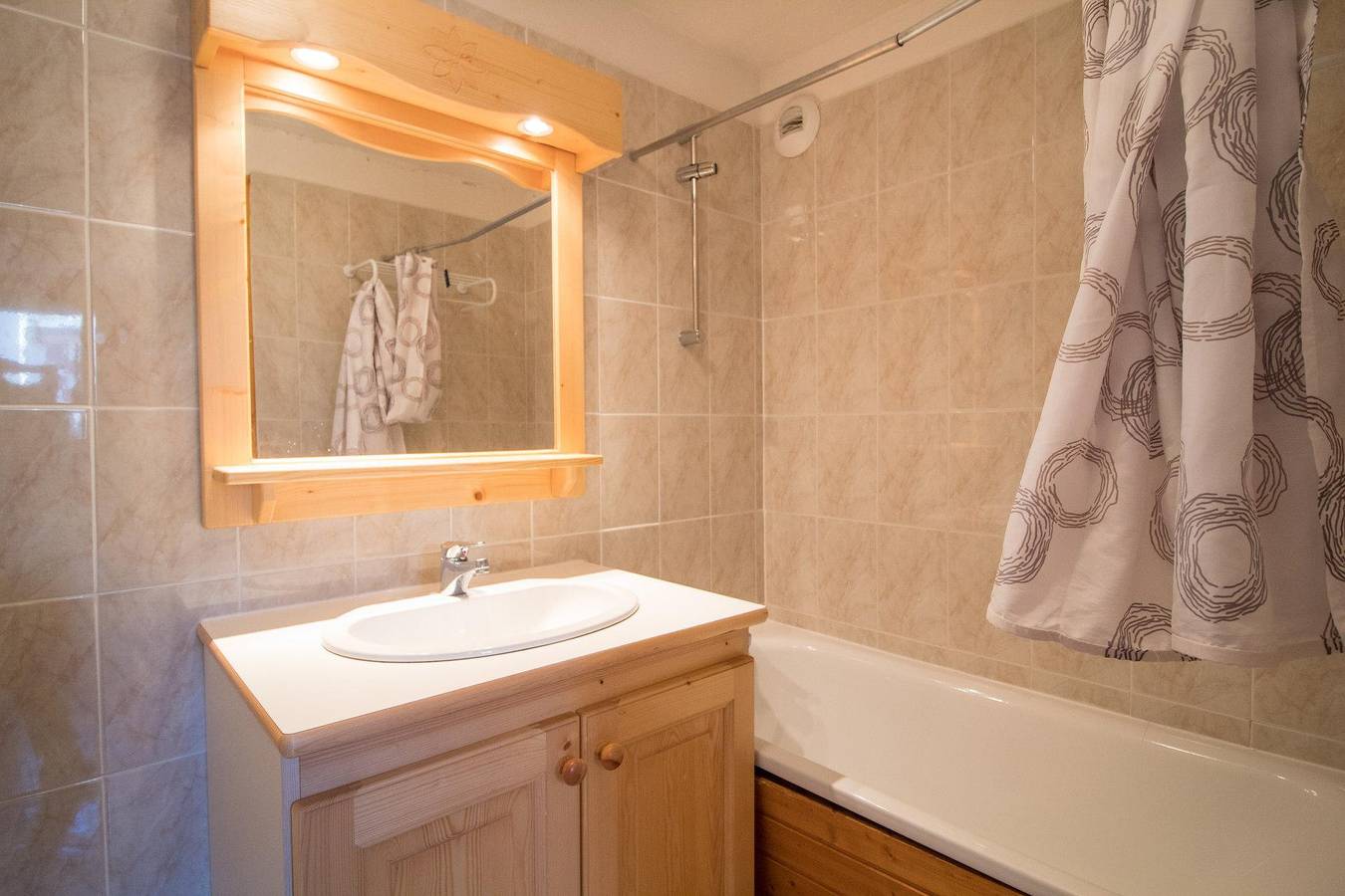 Geheel appartement, Résidence la Combe Iv - Appartement 3 kamers 6 personen (503) in Aussois, Saint-Jean-de-Maurienne regio