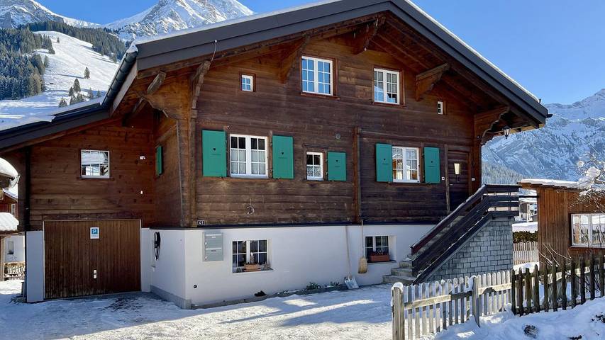 Hütte für 9 Personen, mit Garten in Adelboden - 2