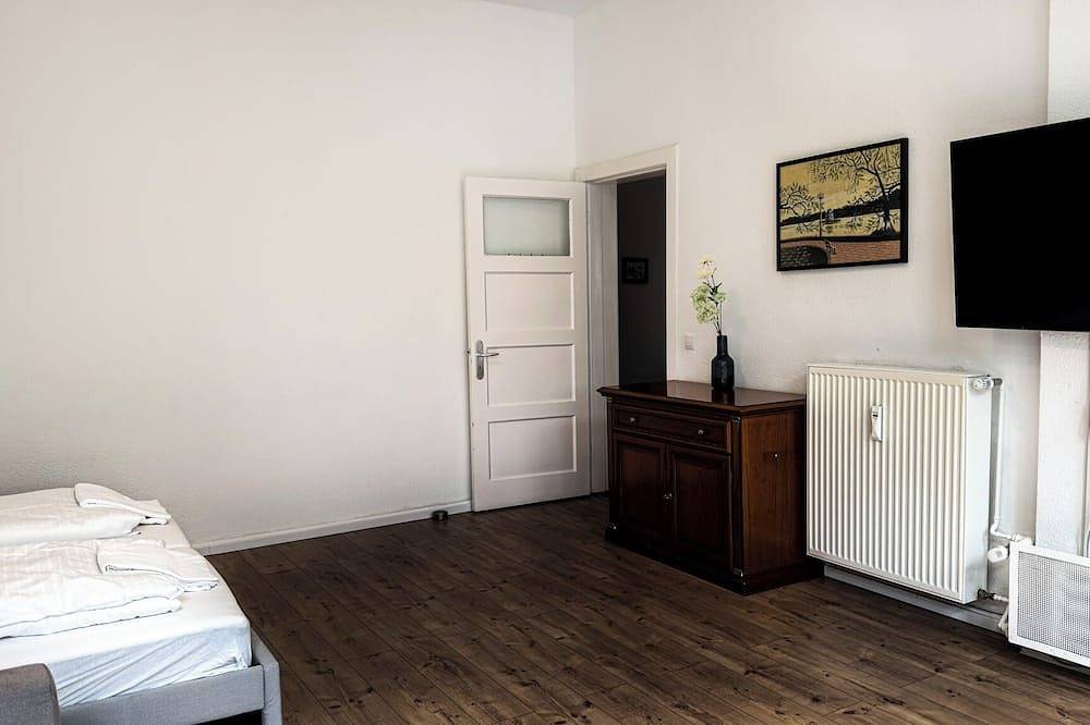 Ganze Wohnung, Schöne, frisch sanierte Ferienwohnung, ideal für Familien aufenthalte. in Marienthal, Hamburg