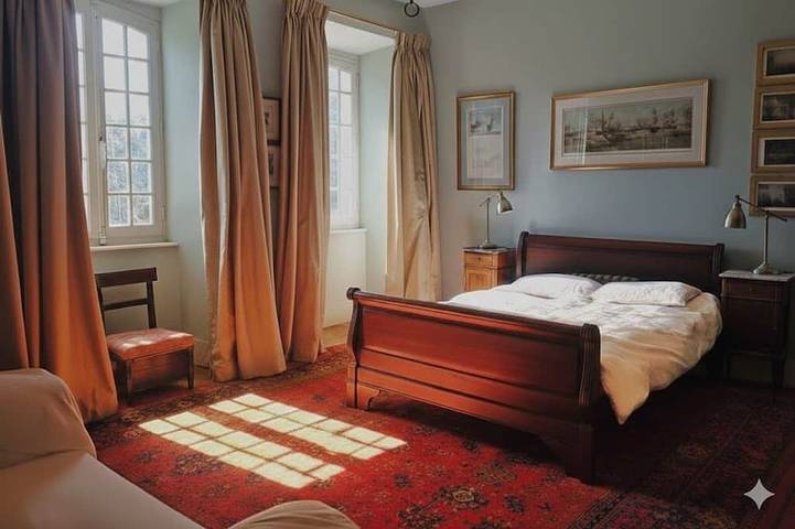 Location de vacances pour 18 personnes, avec jardin à La Roche-Canillac - 3