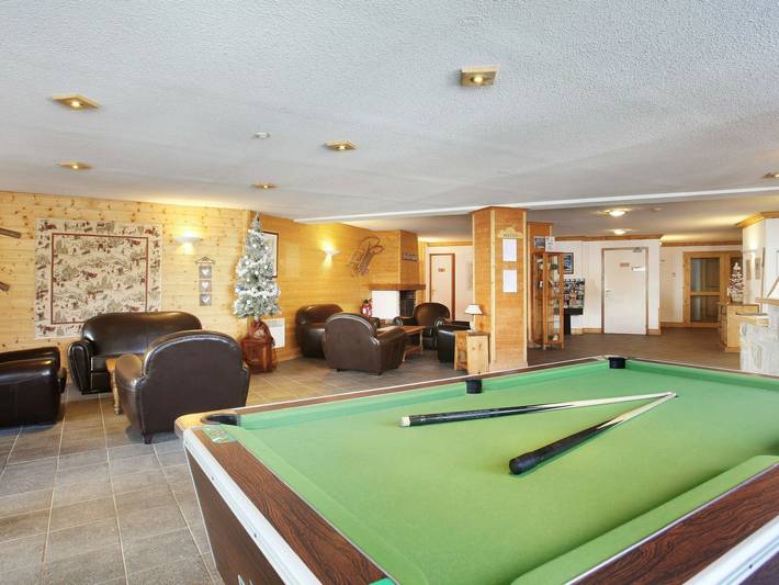 Gîte pour 6 personnes, avec balcon/terrasse ainsi que sauna et piscine, animaux acceptés dans Office De Tourisme De Notre Dame De Bellecombe - 4