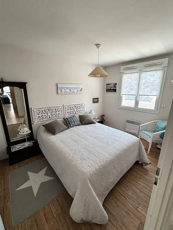 Gîte pour 3 personnes, avec Terrasse dans Office de Tourisme de Quiberon