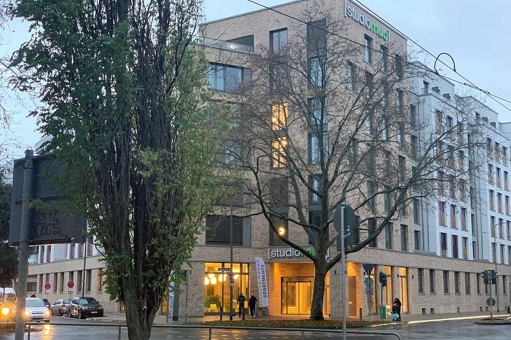 Apartamento inteiro, Frankfurt Studio 226: Your Retreat Near the Main Train Station and Messegelände! in Frankfurt, Hessen do Sul