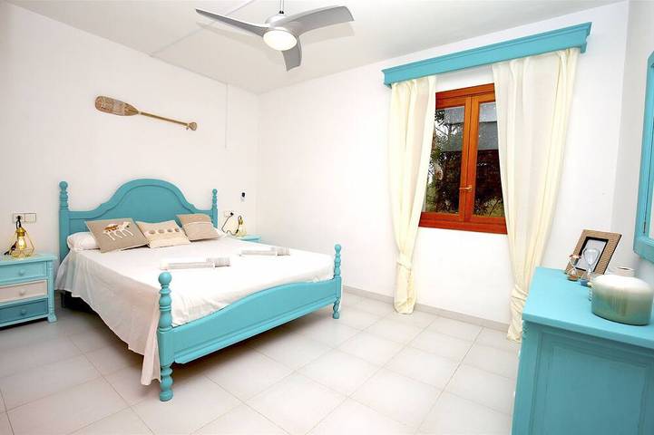 Ganze Wohnung, Apartment mit Meerblick, hell, komplett ausgestattet, mit Terrasse, WLAN in Es Trenc, Campos