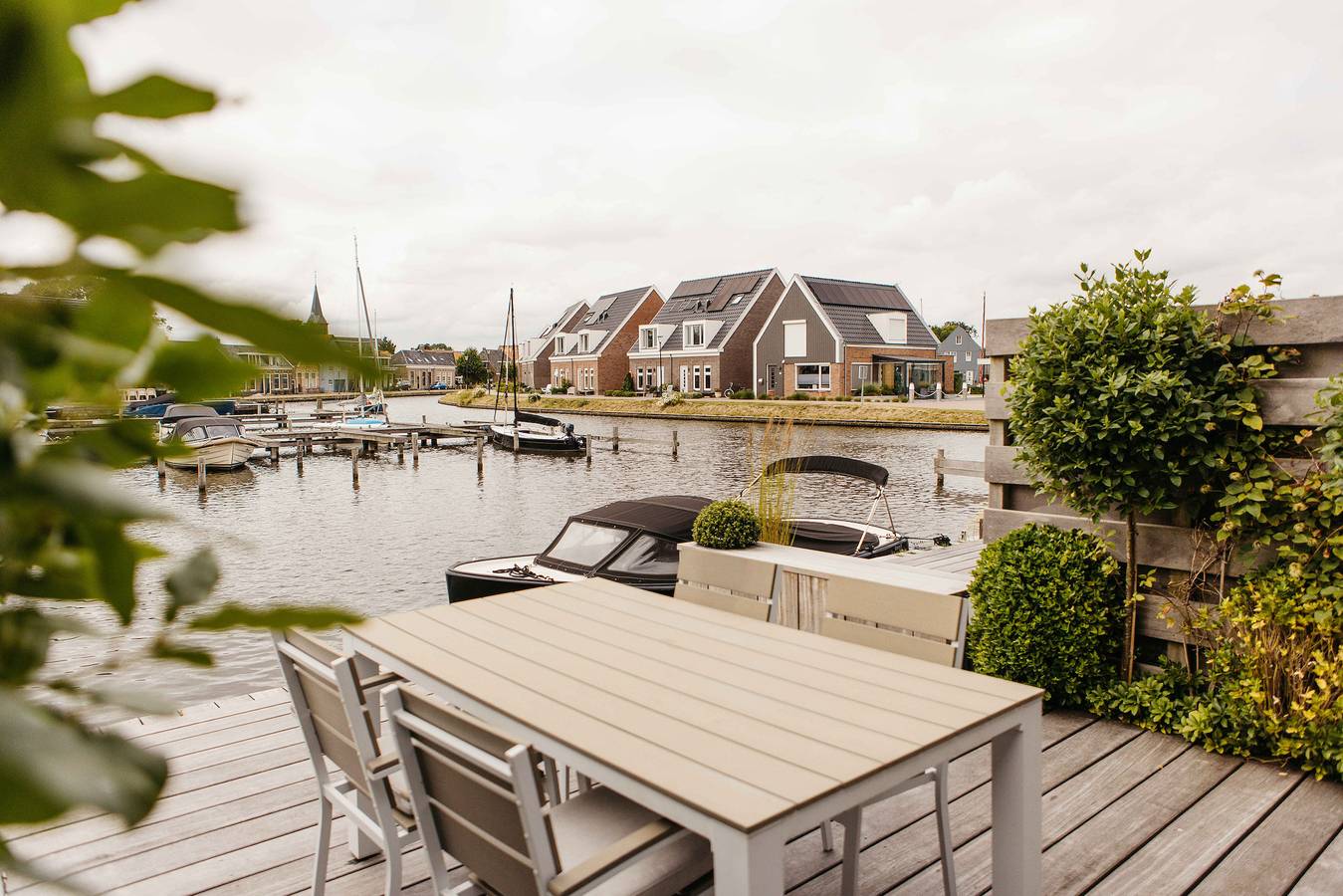 Boutique Parc Pharshoeke — Havenwoning Reihenhaus | 6 personen in Heeg, Ijsselmeer