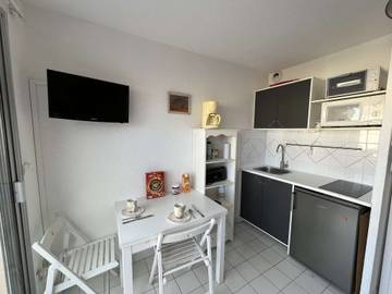 Appartement De Vacances pour 4 Personnes dans Marseillan, Région de Béziers, Photo 2