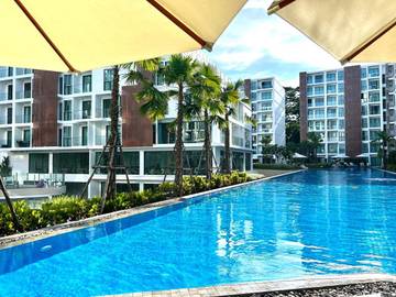 Gîte pour 2 personnes, avec terrasse et vue ainsi que piscine et jardin à Chiang Mai