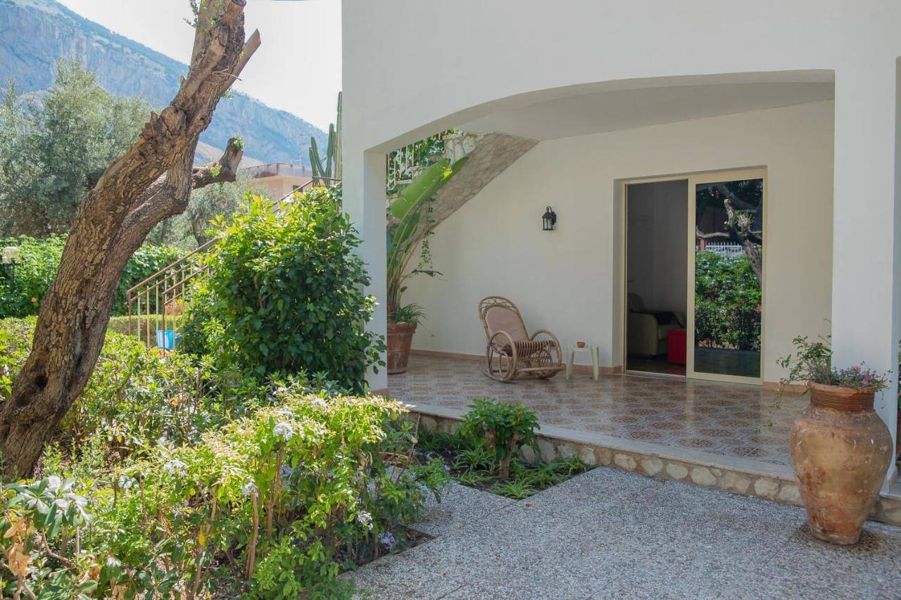 Isabel House in Spiaggia de Isola delle Femmine, Isola delle Femmine