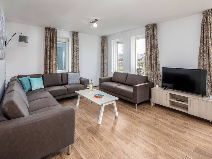 Ferienhaus für 20 Personen, mit Garten und Pool in Bruinisse - 2