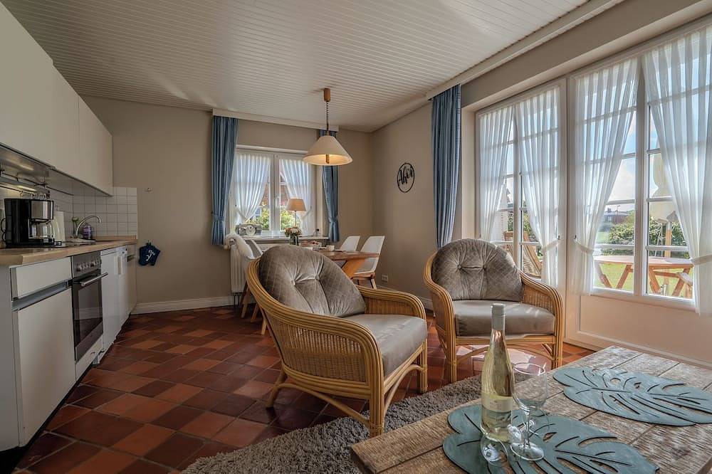 Ganze Wohnung, Gemütliches Appartement \"Diedrichsen 1\" mit Terrasse und Strandnähe in List in List (Sylt), Sylt