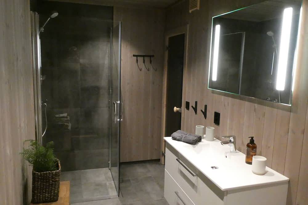 Hyggelige Fjellhytte mit Panoramablick, Sauna, Kaminofen, Wallbox, Skiin Skiout in Etnedal