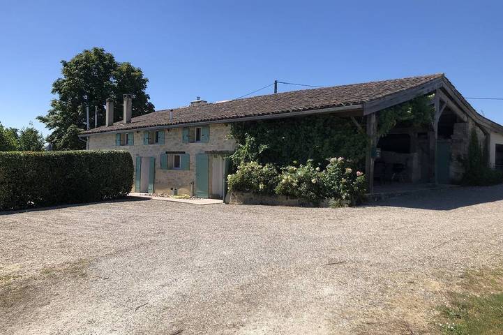 Agriturismo pour 9 personnes, avec terrasse et jardin à Monteton