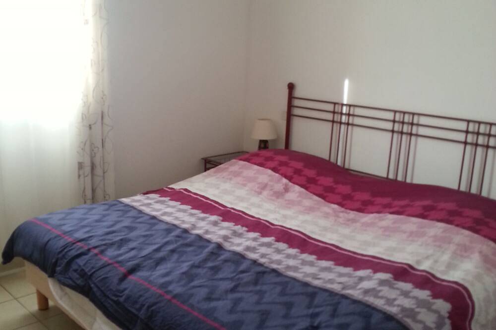 Appartement entier, T3 duplex grand standing dans village vacances pour 8 personnes in Canet-en-Roussillon, Côte d'Améthyste