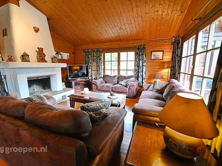 Location de vacances pour 9 personnes, avec terrasse ainsi que balcon/terrasse et vue sur le lac dans Petite Somme - 2