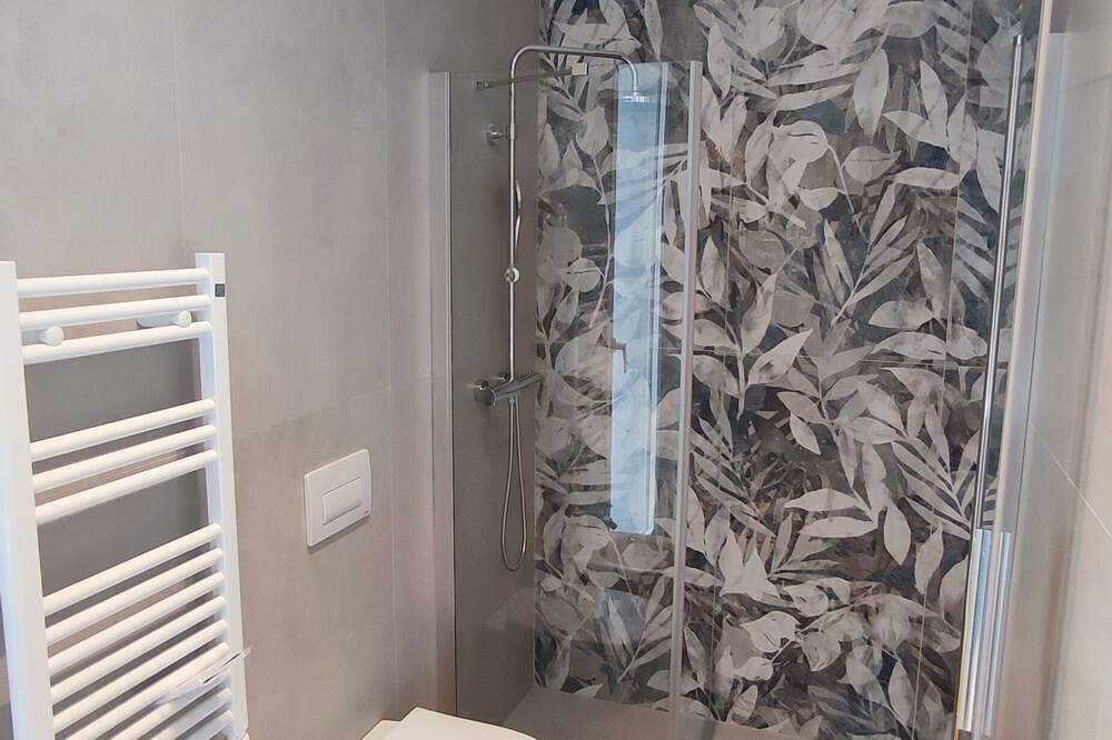 Apartamento entero, Apartment between sea and mountain in Castel di Lama, Provincia de Ascoli Piceno