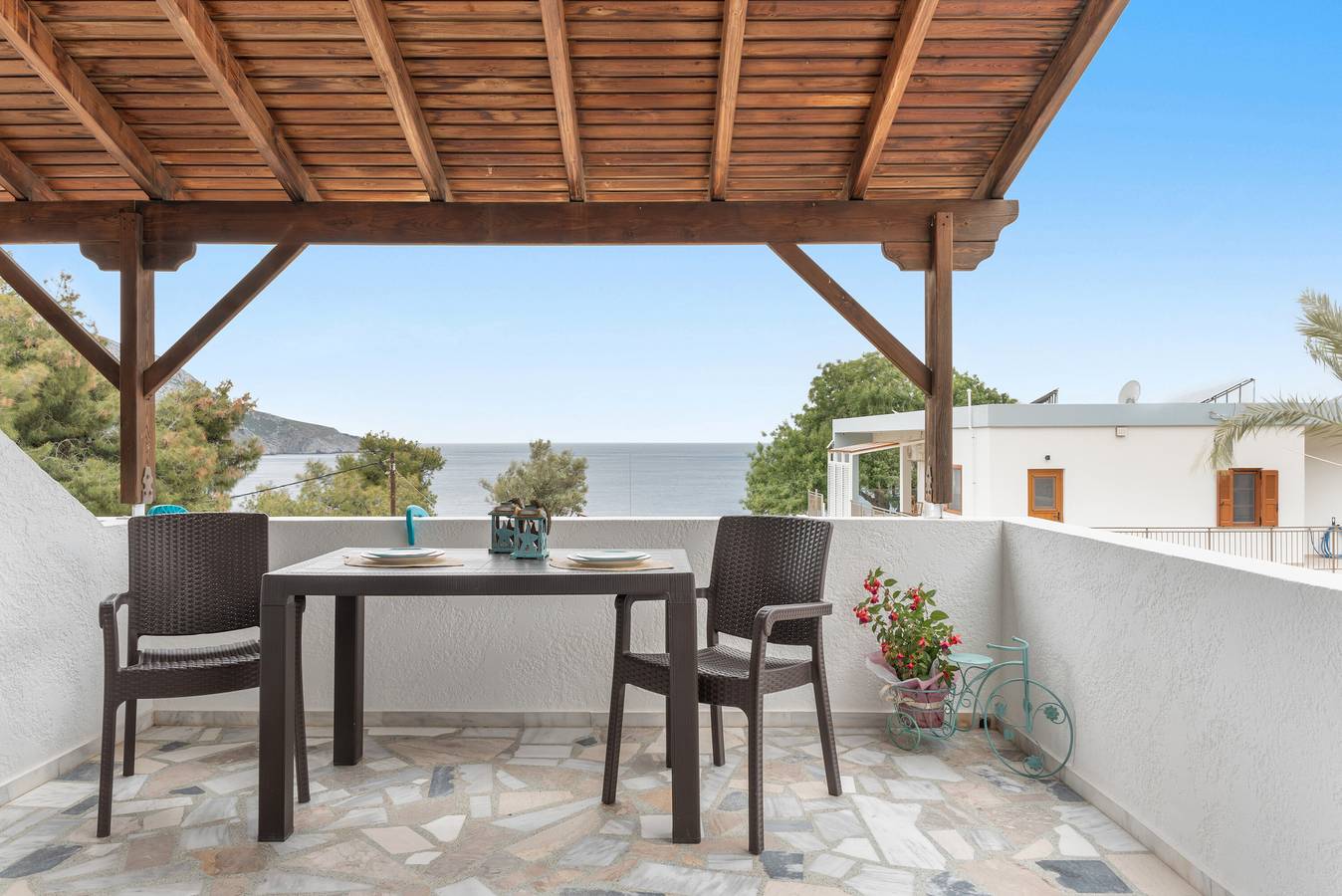 Entire apartment, Apartment 'Double Studio No 8' with Balcony, Wi-Fi and Air Conditioning in Panormos, Kalymnos