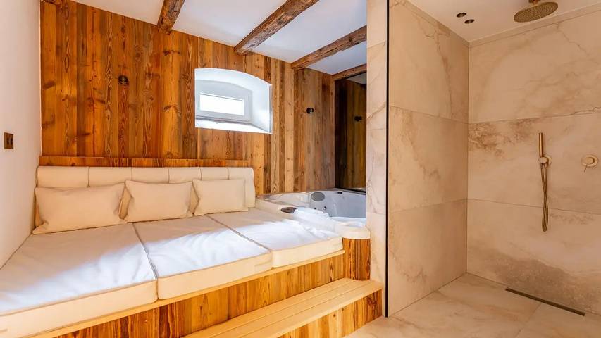 Villa für 13 Personen, mit Terrasse und Sauna in Tirol - 3
