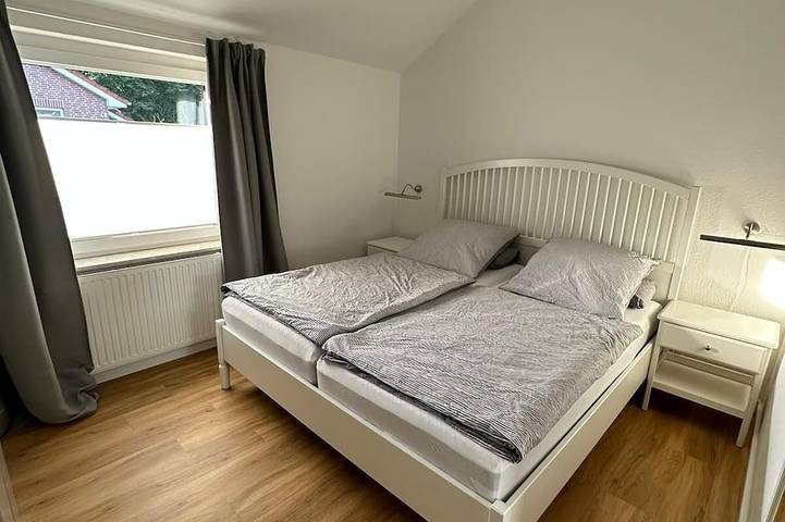 Ferienhaus für 4 Personen, mit Terrasse und Garten in Papenburg - 2