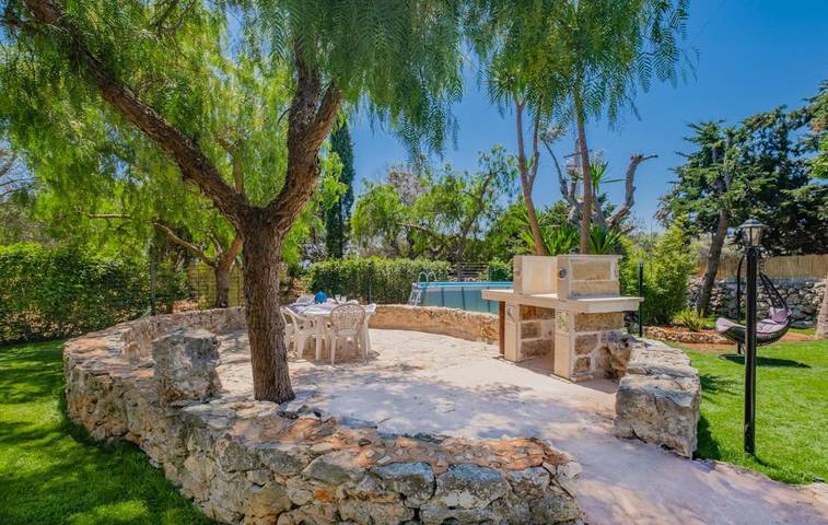 Location de vacances pour 8 personnes, avec jardin ainsi que piscine et vue à Tricase - 3