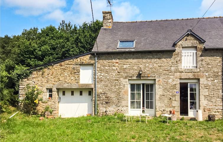 Location de vacances pour 6 personnes, avec Jardin en Cotes-d'Armor