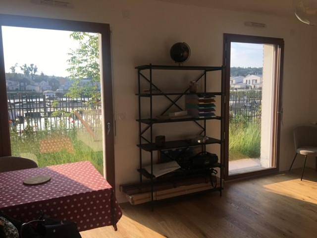 Gîte pour 2 personnes, avec jardin ainsi que vue et terrasse à L'Isle-Adam - 3