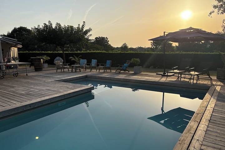 Maison de vacances pour 8 personnes, avec jardin à Latresne