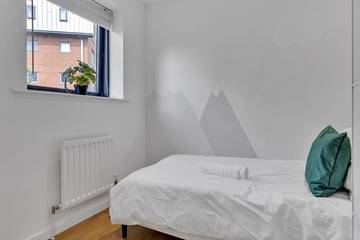 Glamping for 6 People in Birmingham, Birmingham Area, Photo 3