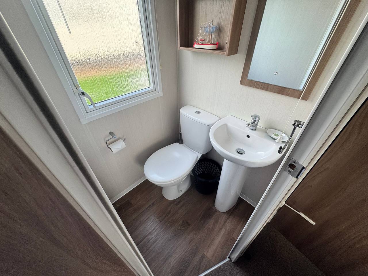 The Pilot’s Rest sleeps 6 in Devon