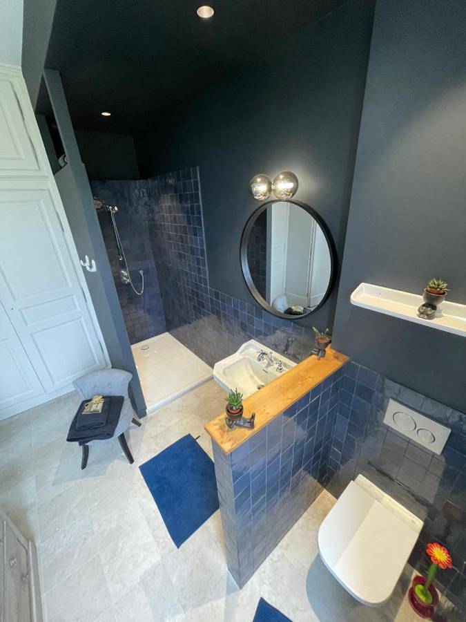 Chambre d’hôte pour 2 personnes, avec terrasse et vue ainsi que piscine et jardin à Yvré-l'Évêque - 2