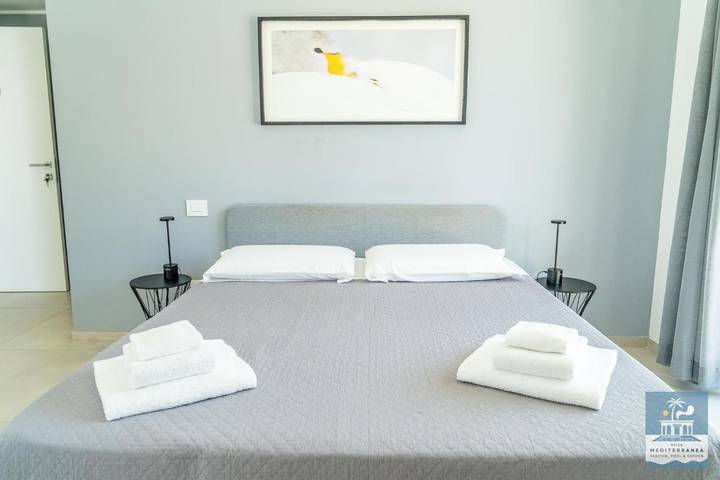 Ferienwohnung für 2 Personen, mit Whirlpool und Garten sowie Pool - 1