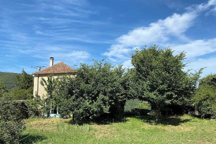 Gîte pour 4 personnes, avec jardin