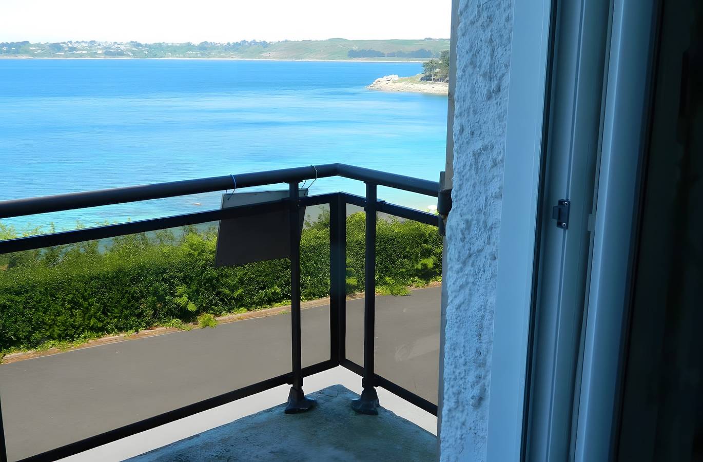 Maison de vacances « Bellevue » avec vue sur mer, terrasse privée et Wi-Fi in Trédrez-Locquémeau, Ceinture Dorée