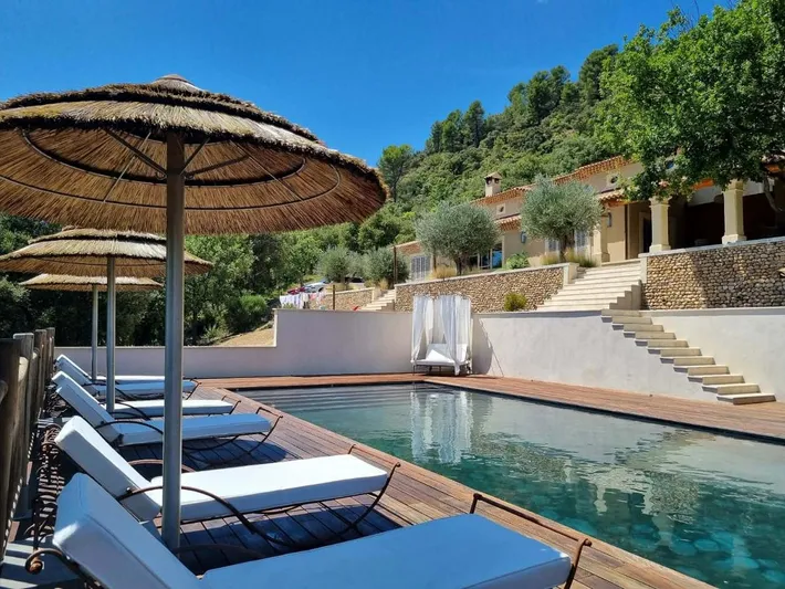 Chalet para 13 personas, con jardín además de piscina y vistas, Se admiten mascotas - 1