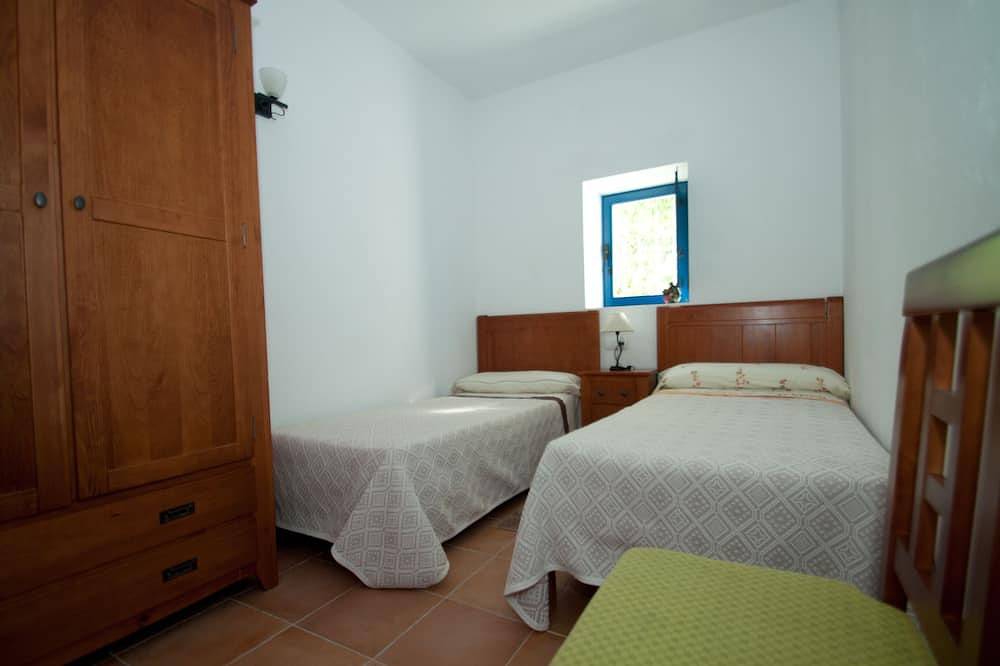 Tranquila casa situada en el punto mas alto de Formentera in El Pilar de la Mola, Formentera