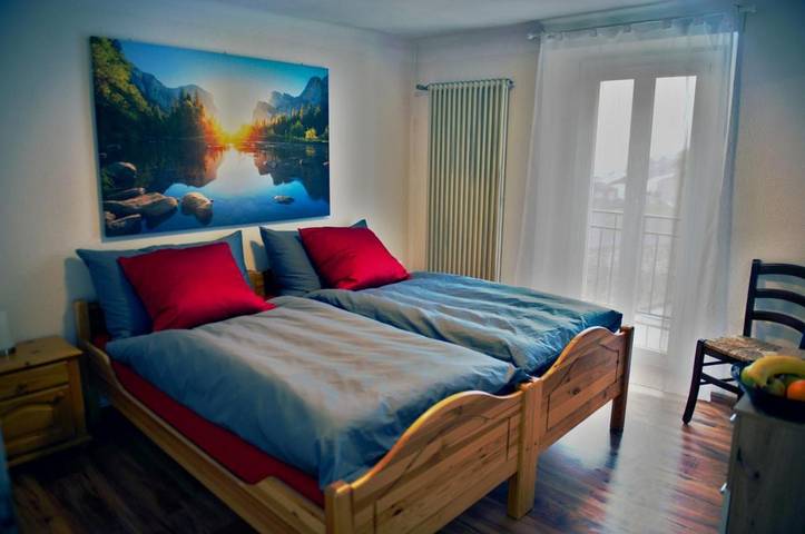 Hôtel pour 3 personnes, avec terrasse et vue, animaux acceptés à Conthey - 2
