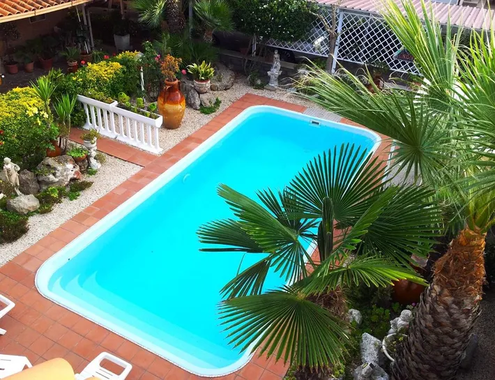 Casa de vacaciones para 5 personas, con jardín y piscina - 1