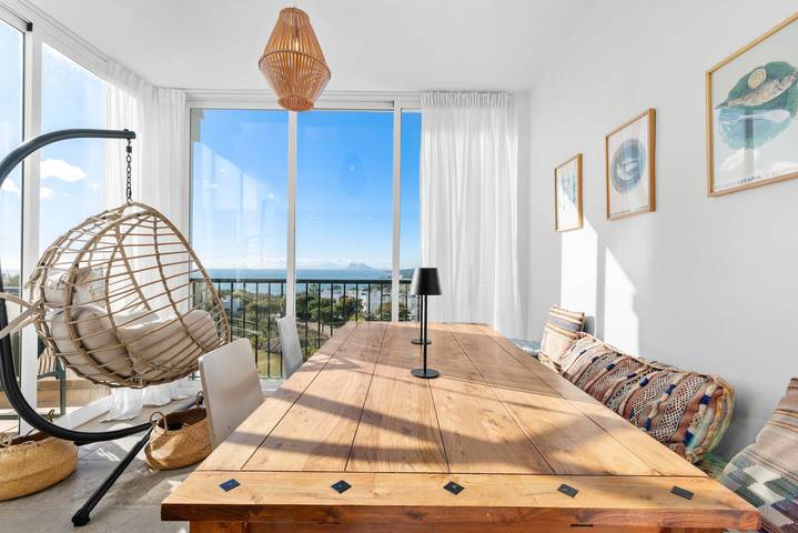 Ferienhaus für 8 Personen, mit Garten und Whirlpool in Manilva