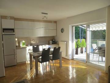 Ferienwohnung für 4 Personen, mit Terrasse und Ausblick sowie Seeblick in Lötzen
