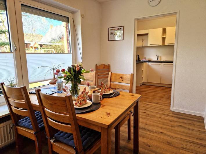 Ferienwohnung für 4 Personen, mit Terrasse in Norden-Norddeich - 2