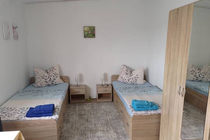 Ganze Wohnung, Ferienwohnung Am See in Parthenstein, Leipzig und Umgebung