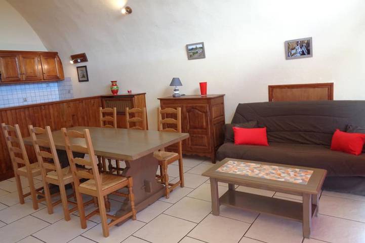 Gîte pour 5 personnes, avec terrasse et jardin, animaux acceptés dans l' Aveyron - 2