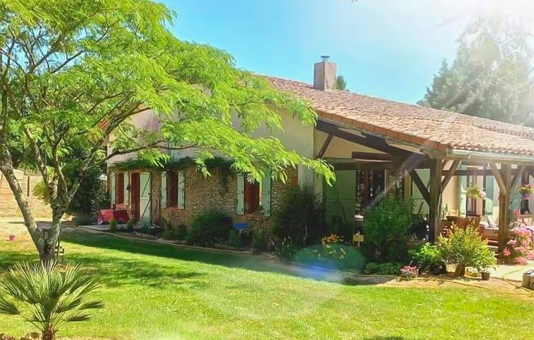 Location de vacances pour 8 personnes à Mauléon-d'Armagnac