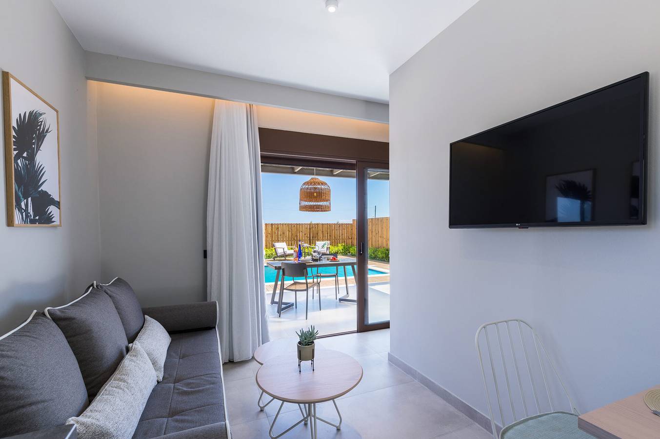 Villa Maira Azalea by Villa Plus in Katastari, Alykes