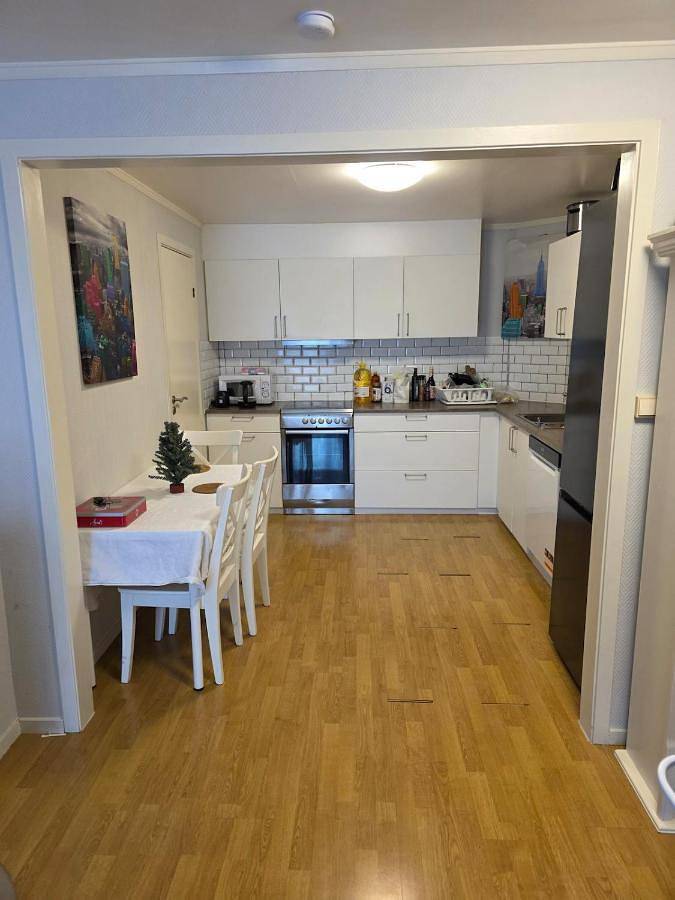 Ferienwohnung für 6 Personen, mit Balkon und Terrasse sowie Garten und Ausblick