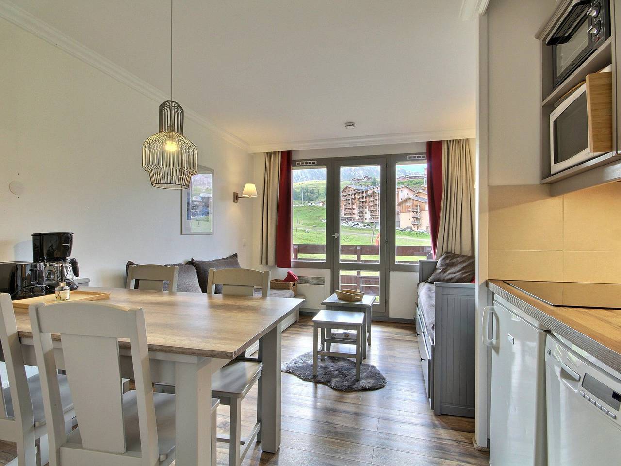 Appartement entier, Bel appartement pour 4 au pied des pistes in La Plagne, La Plagne-Tarentaise