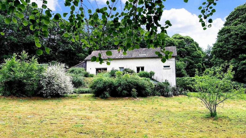 Gîte pour 12 personnes, avec Terrasse et Jardin